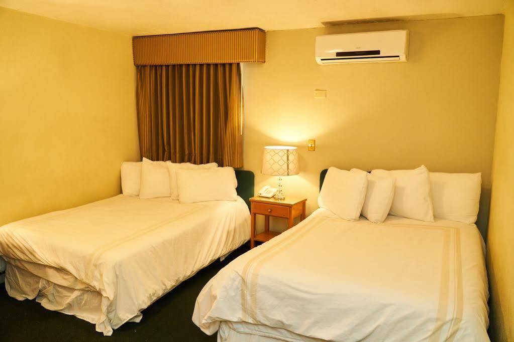 Hotel Del Norte Mexicali Kültér fotó